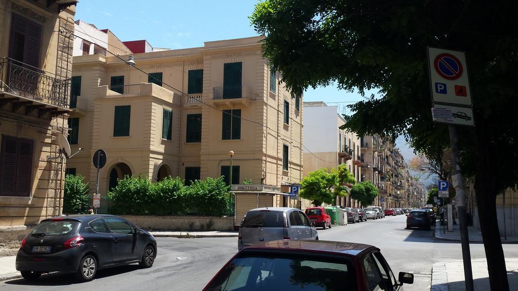 Stazione Marinuzzi Villa Палермо Екстериор снимка