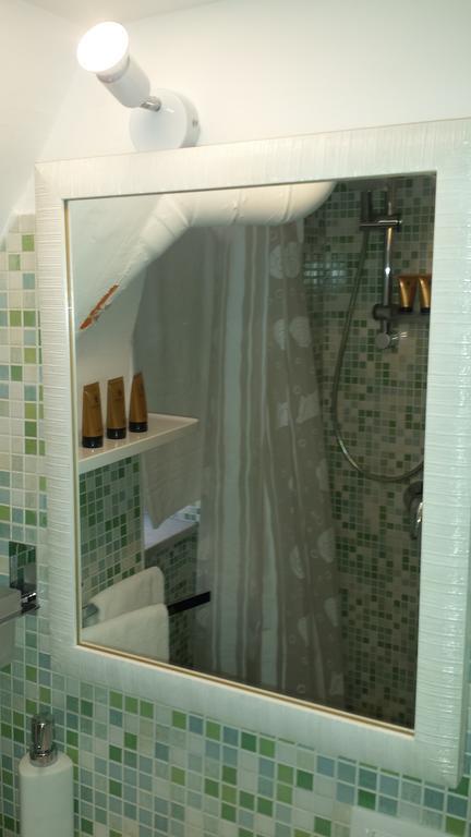 Stazione Marinuzzi Villa Палермо Екстериор снимка