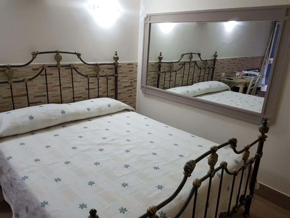 Stazione Marinuzzi Villa Палермо Екстериор снимка